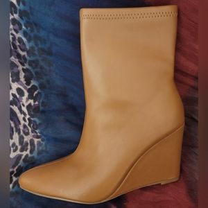 COPY - Ankle Boots Faux Leather Tan Covered Heel Size 9 New
